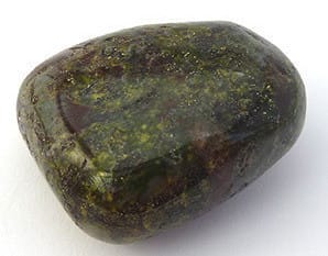 Pierre roulée en pierre de dragon